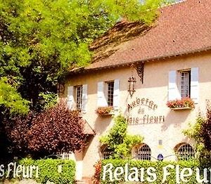 Le Relais Fleuri, Hotel Et Restaurant Logis - Avallon